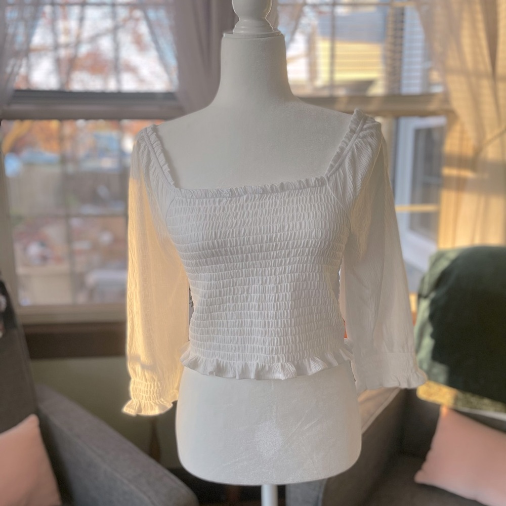 Lulu’s Ruched Body, Peasant Puff Sleeve Top